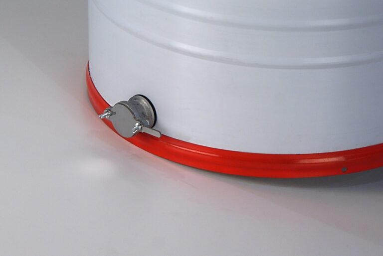 Винтовой воскопресс к парогенератору